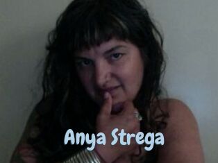 Anya_Strega
