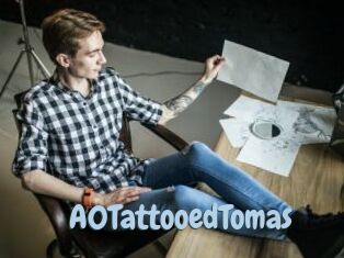 A0TattooedTomas