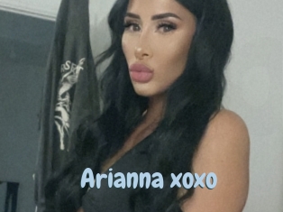 Arianna_xoxo