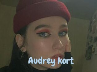 Audrey_kort