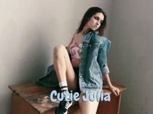 Cutie_Julia