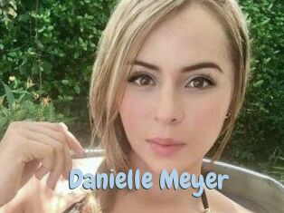 Danielle_Meyer