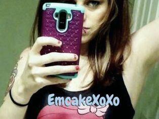 EmcakeXoXo