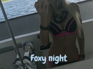 Foxy_night