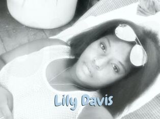 Lily_Davis
