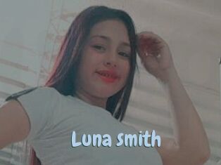 Luna_smith