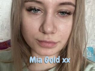 Mia_Gold_xx