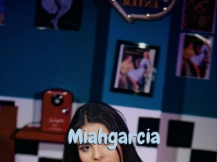 miahgarcia Uniform Porn XXX