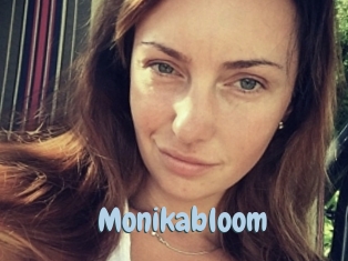 Monikabloom