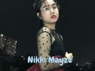 Nikki_Mayze