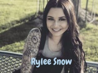Rylee_Snow