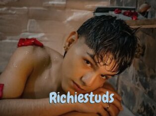 Richiestuds