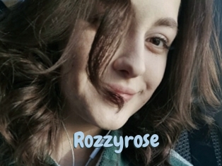 Rozzyrose