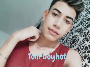 Tom_boyhot