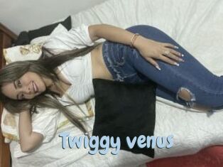 twiggy_venus Uniform Porn XXX